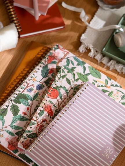 Planners & calendars